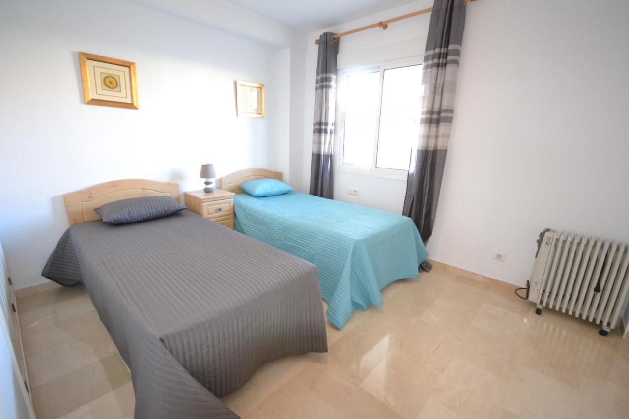 bermuda beach 52 Estepona Bagian luar foto